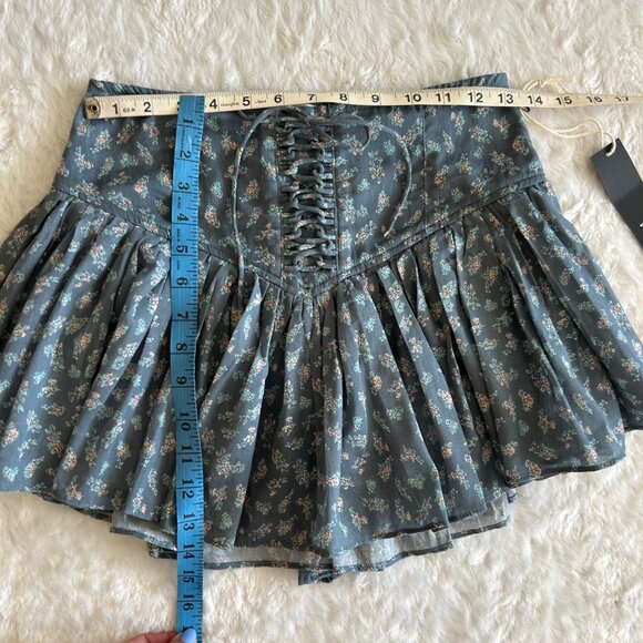Blue Floral Mini Skort free people style - Picture 2 of 5